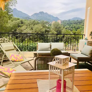 Apartment Mon Appart Avec Terrasse Et Piscine, Roquebrune-Cap-Martin